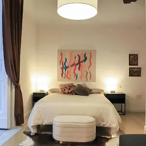 https://apt-le-scalette-a-santa-chiara.hotels-amalfi.com